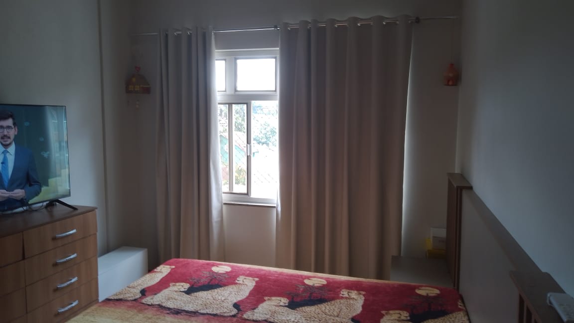 Imagem Apartamento com 2 Quartos à Venda, 80 m² em Santa Cecília - Teresópolis
