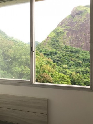 Imagem Apartamento com 3 Quartos à Venda, em Lagoa - Rio de Janeiro Imagem Apartamento com 3 Quartos à Venda, em Lagoa - Rio de Janeiro
