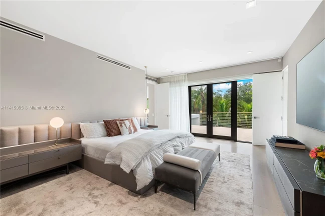 Imagem Casa com 5 Quartos à Venda, 387 m²em Alphaville Residencial Um - Barueri Imagem Casa com 5 Quartos à Venda, 387 m²em Alphaville Residencial Um - Barueri