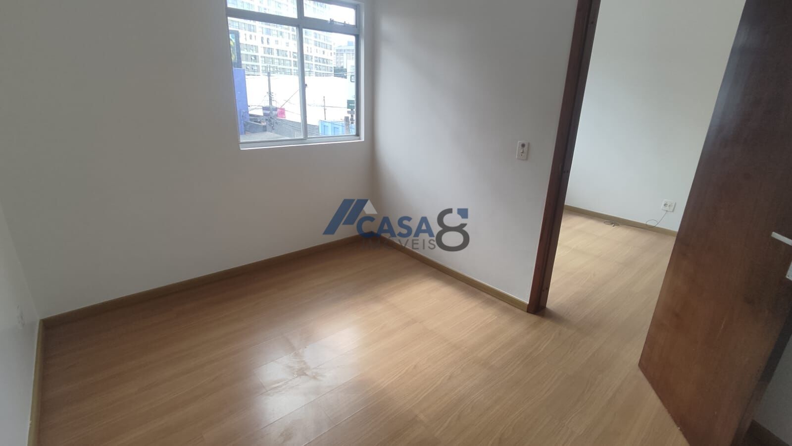 Imagem Apartamento com 1 Quarto à Venda, 36 m² em Centro - Curitiba
