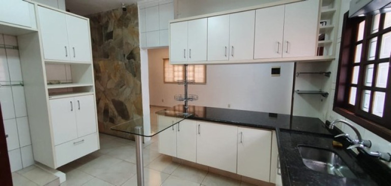 Imagem Sobrado com 3 Quartos para Alugar, em Vila Mariana - São Paulo Imagem Sobrado com 3 Quartos para Alugar, em Vila Mariana - São Paulo