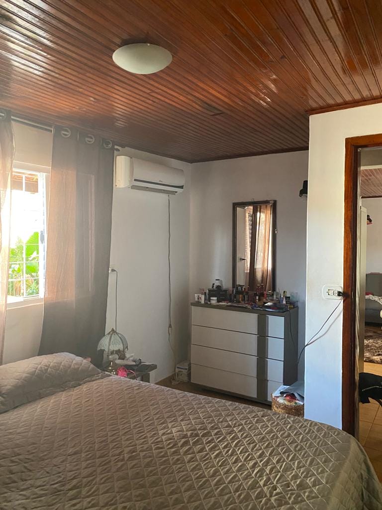 Imagem Casa com 3 Quartos à Venda, 140 m²em Vila rubim - Cambará Imagem Casa com 3 Quartos à Venda, 140 m²em Vila rubim - Cambará