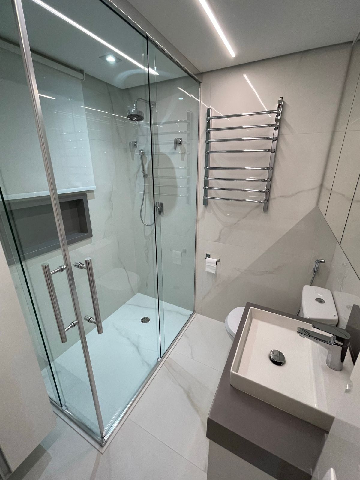 Imagem Flat com 2 Quartos à Venda, 62 m²em Cerqueira César - São Paulo Imagem Flat com 2 Quartos à Venda, 62 m²em Cerqueira César - São Paulo