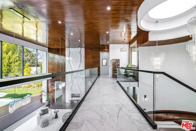 Imagem Casa de Condomínio com 5 Quartos à Venda, 796 m²em Alphaville Residencial Um - Barueri Imagem Casa de Condomínio com 5 Quartos à Venda, 796 m²em Alphaville Residencial Um - Barueri