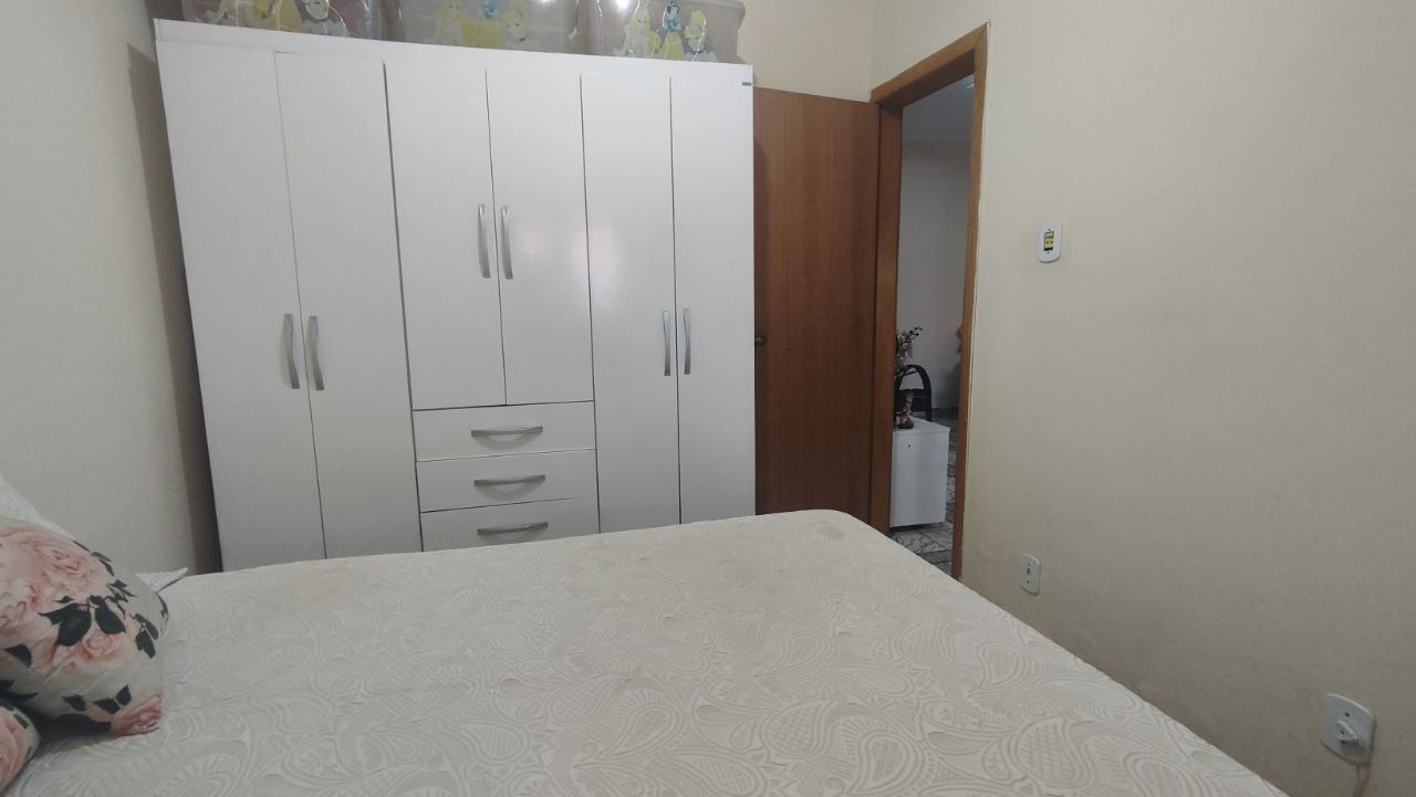 Imagem Casa com 3 Quartos à Venda, 132 m²em Jardim Nova República - Cubatão Imagem Casa com 3 Quartos à Venda, 132 m²em Jardim Nova República - Cubatão