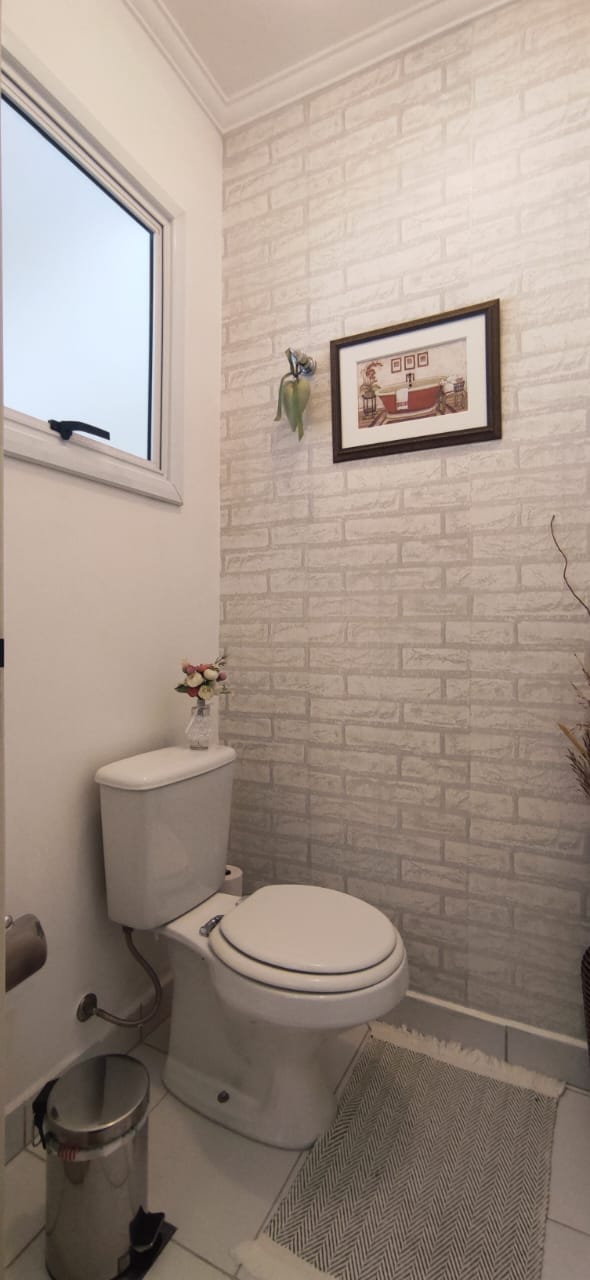 Imagem Casa de Condomínio com 3 Quartos à Venda, 122 m²em Medeiros - Jundiaí