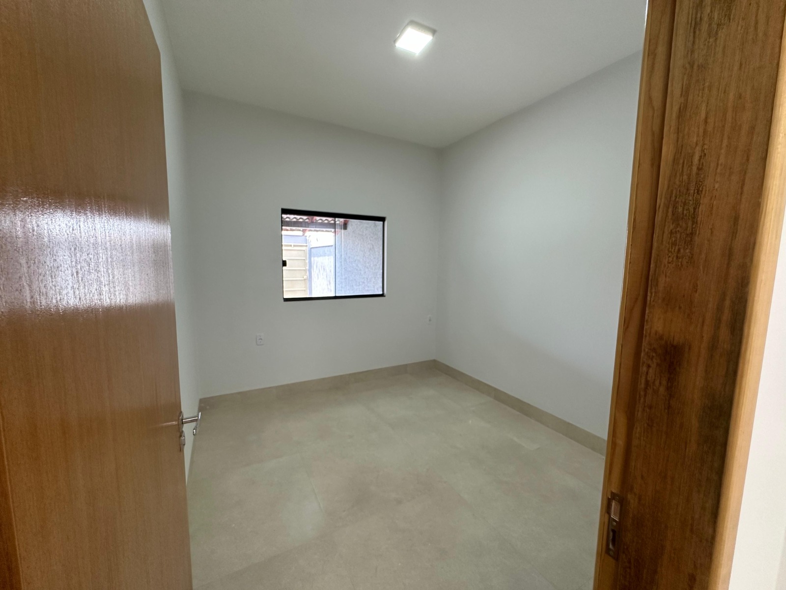 Imagem Casa com 2 Quartos à Venda, 107 m²em Residencial Campos Dourados - Goiânia Imagem Casa com 2 Quartos à Venda, 107 m²em Residencial Campos Dourados - Goiânia