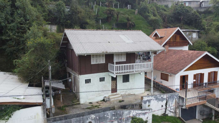 Imagem Casa com 4 Quartos à Venda, 120 m² em Santa Cruz - Campos do Jordão Imagem Casa com 4 Quartos à Venda, 120 m² em Santa Cruz - Campos do Jordão