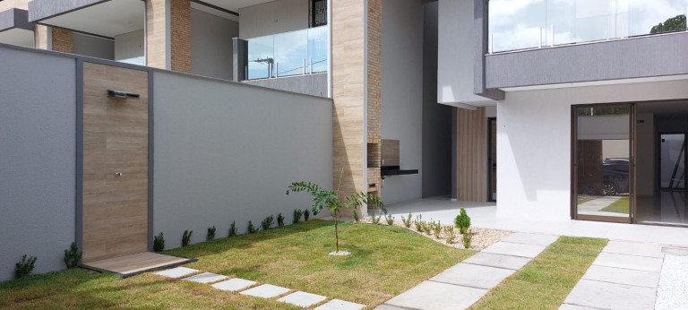 Imagem Casa com 4 Quartos à Venda, 150 m² em Sapiranga-Coité - Fortaleza