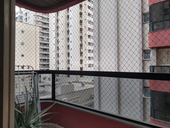 Imagem Apartamento com 2 Quartos à Venda, 63 m² em Centro - Criciúma
