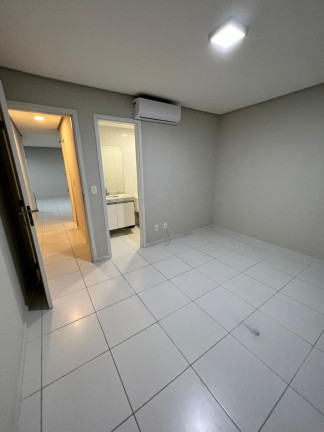 Imagem Apartamento com 3 Quartos à Venda,  em Lagoa Nova - Natal