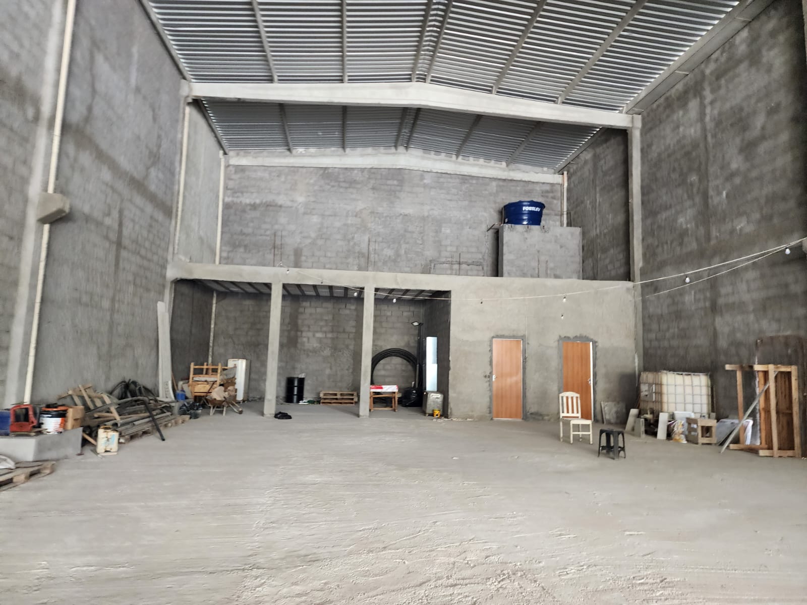 Imagem Ponto Comercial para Alugar, 640 m²em Cia I - Simões Filho Imagem Ponto Comercial para Alugar, 640 m²em Cia I - Simões Filho