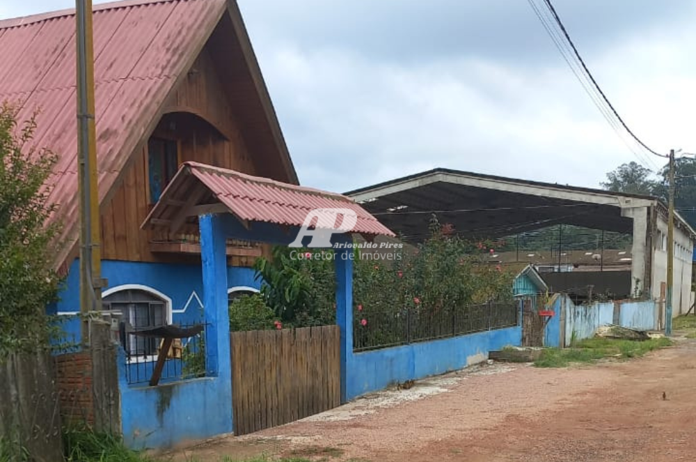Imagem Casa com 6 Quartos à Venda, 250 m²em Cará-cará - Ponta Grossa Imagem Casa com 6 Quartos à Venda, 250 m²em Cará-cará - Ponta Grossa