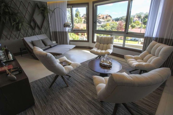 Imagem Apartamento com 4 Quartos à Venda, 314 m² em Centro - Gramado Imagem Apartamento com 4 Quartos à Venda, 314 m² em Centro - Gramado
