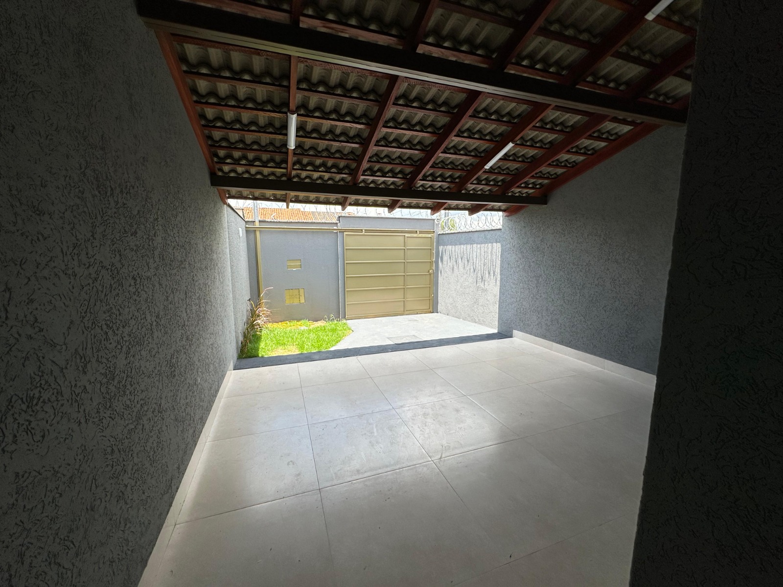 Imagem Casa com 2 Quartos à Venda, 107 m²em Residencial Campos Dourados - Goiânia Imagem Casa com 2 Quartos à Venda, 107 m²em Residencial Campos Dourados - Goiânia