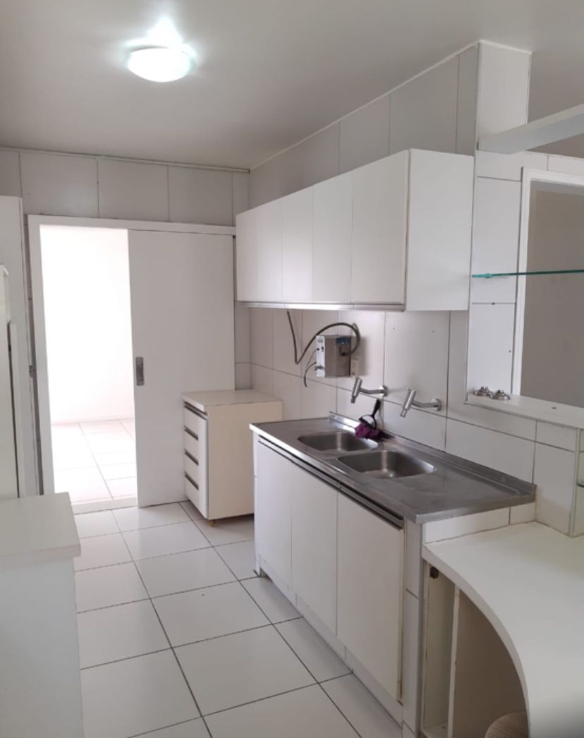 Imagem Apartamento com 3 Quartos à Venda, 125 m²em Cocó - Fortaleza