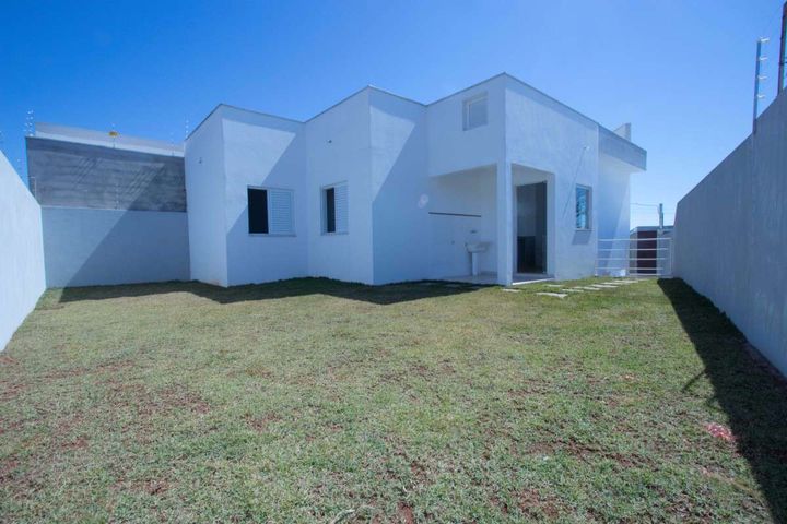 Imagem Casa com 3 Quartos à Venda, 137 m² em Residencial Piemonte - Bragança Paulista Imagem Casa com 3 Quartos à Venda, 137 m² em Residencial Piemonte - Bragança Paulista