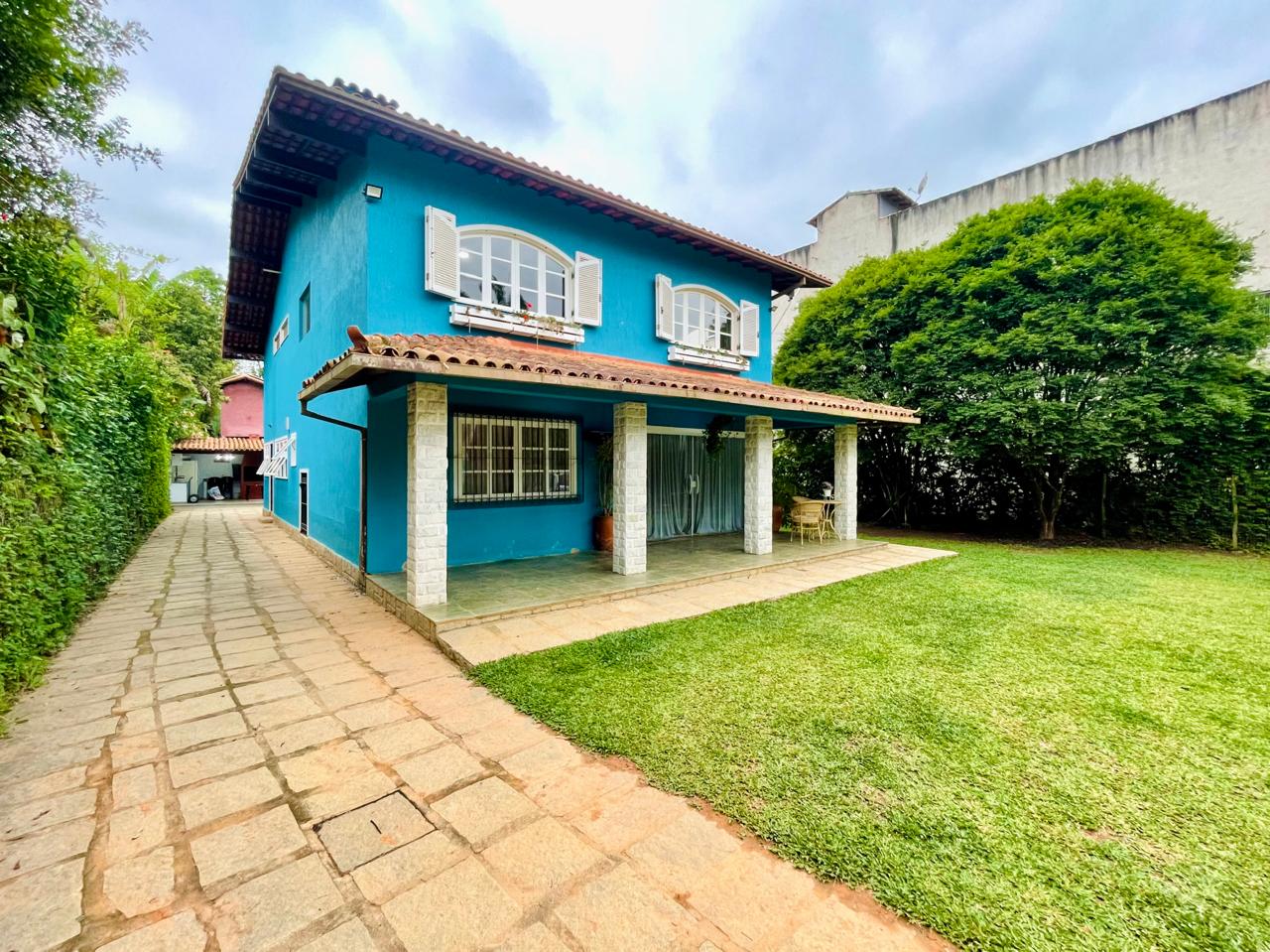 Casa com 6 Quartos à Venda, 262 m²em Albuquerque - Teresópolis