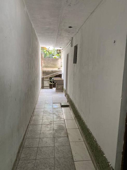 Imagem Casa com 2 Quartos para Alugar, 100 m²em Vila Makenzi - Jandira