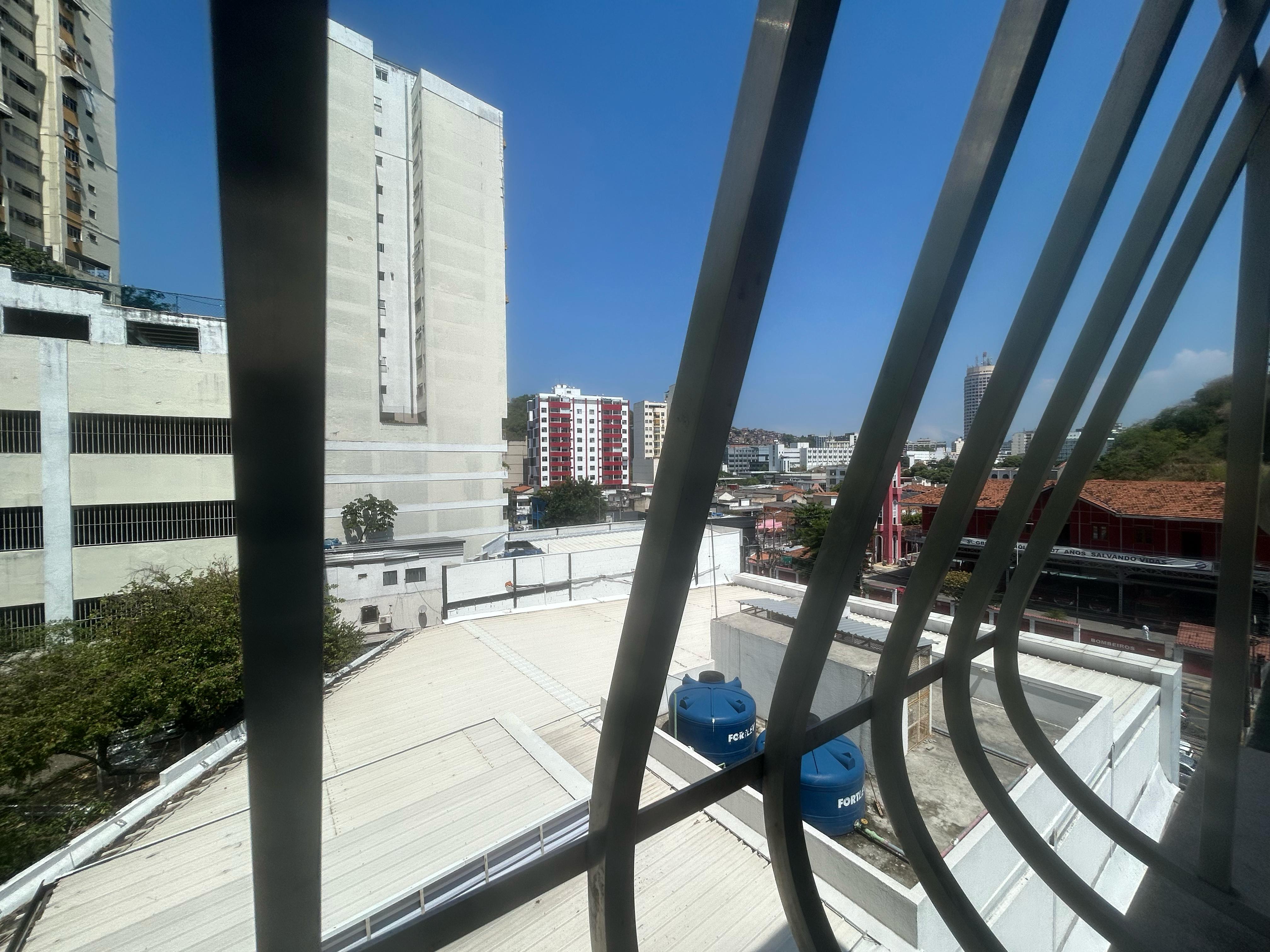 Imagem Apartamento com 2 Quartos à Venda, 50 m² em Fátima - Niterói