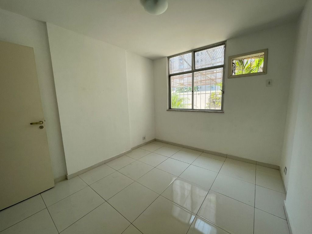 Imagem Apartamento com 2 Quartos à Venda, 142 m²em Icaraí - Niterói Imagem Apartamento com 2 Quartos à Venda, 142 m²em Icaraí - Niterói
