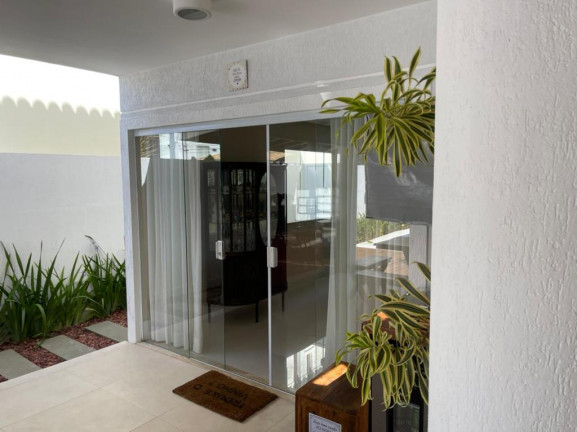 Imagem Casa com 3 Quartos à Venda, 293 m² em Buraquinho - Lauro de Freitas