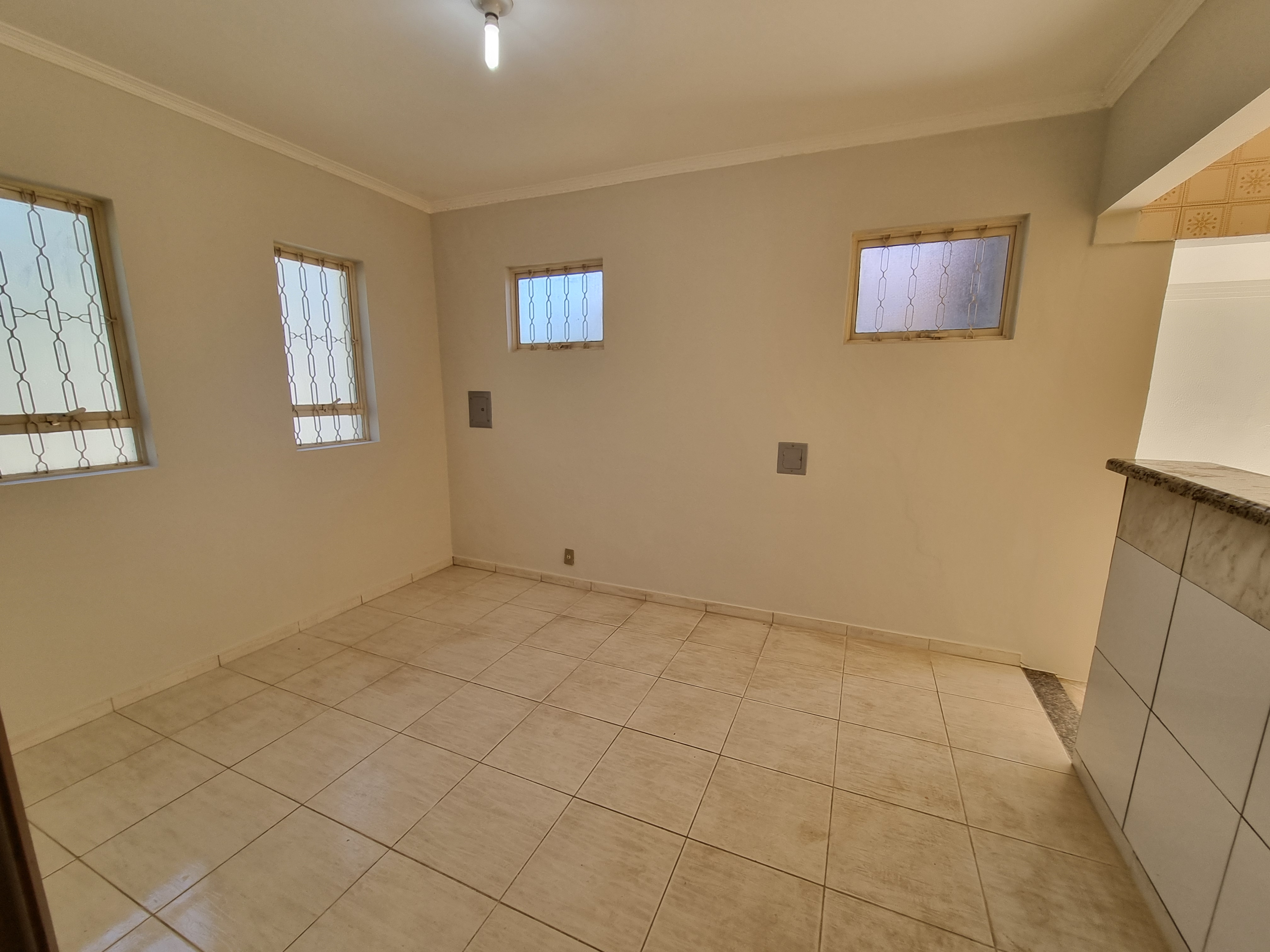 Imagem Casa com 3 Quartos à Venda, 200 m²em Vila Pacífico II - Bauru Imagem Casa com 3 Quartos à Venda, 200 m²em Vila Pacífico II - Bauru