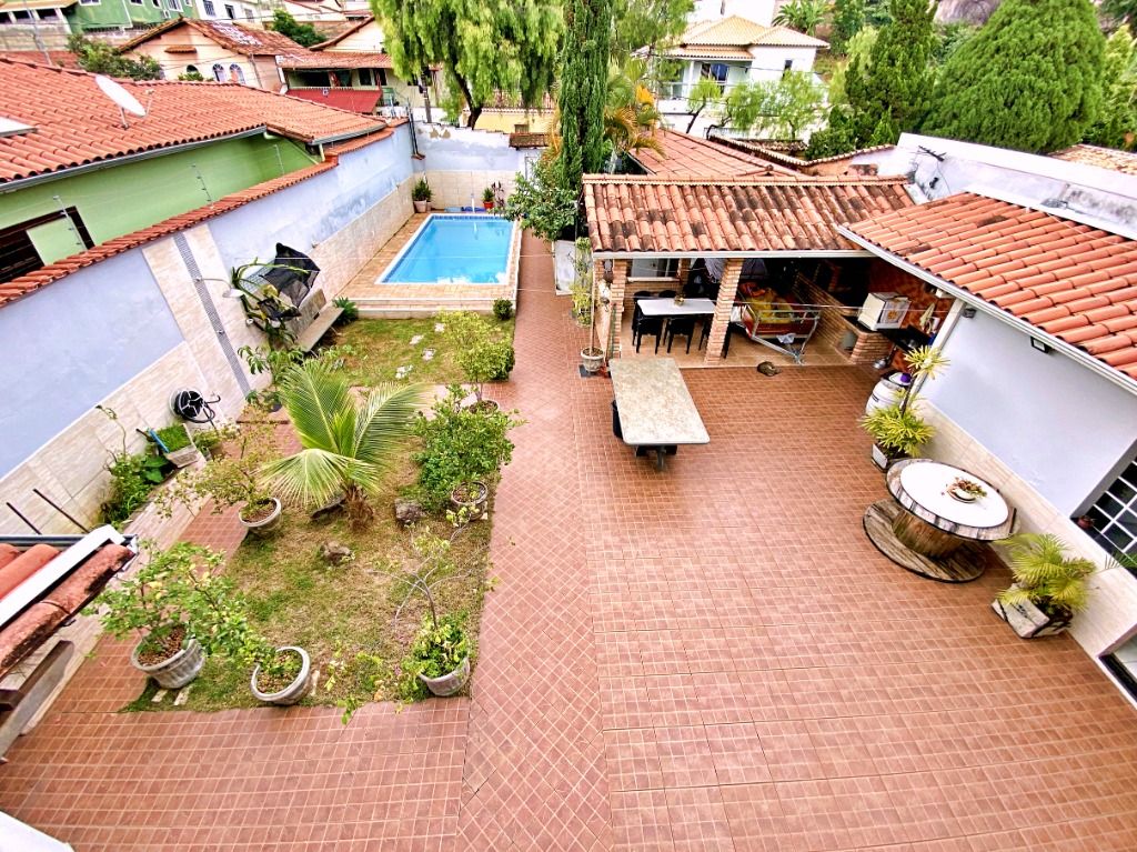Imagem Casa com 3 Quartos à Venda, 266 m² em Planalto - Belo Horizonte Imagem Casa com 3 Quartos à Venda, 266 m² em Planalto - Belo Horizonte