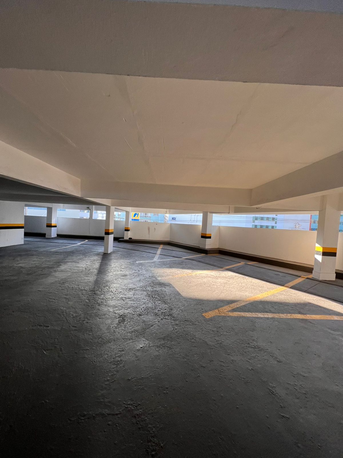 Imagem Sala Comercial à Venda, 656 m² em Centro - Balneário Camboriú
