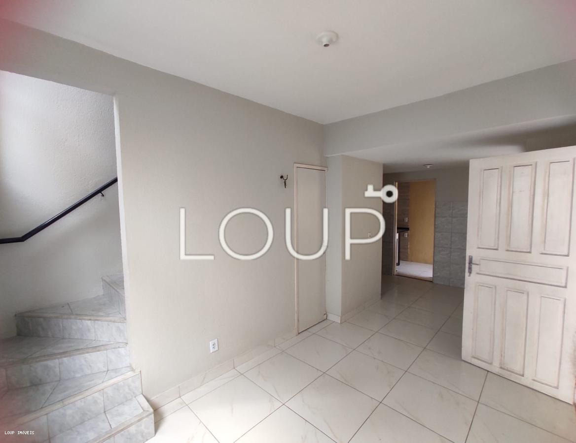 Imagem Casa de Condomínio com 2 Quartos à Venda, 63 m²em Siqueira - Fortaleza