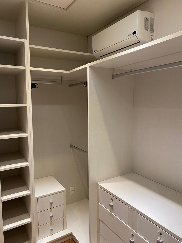 Imagem Apartamento com 4 Quartos à Venda, 217 m²em Barra da Tijuca - Rio de Janeiro Imagem Apartamento com 4 Quartos à Venda, 217 m²em Barra da Tijuca - Rio de Janeiro