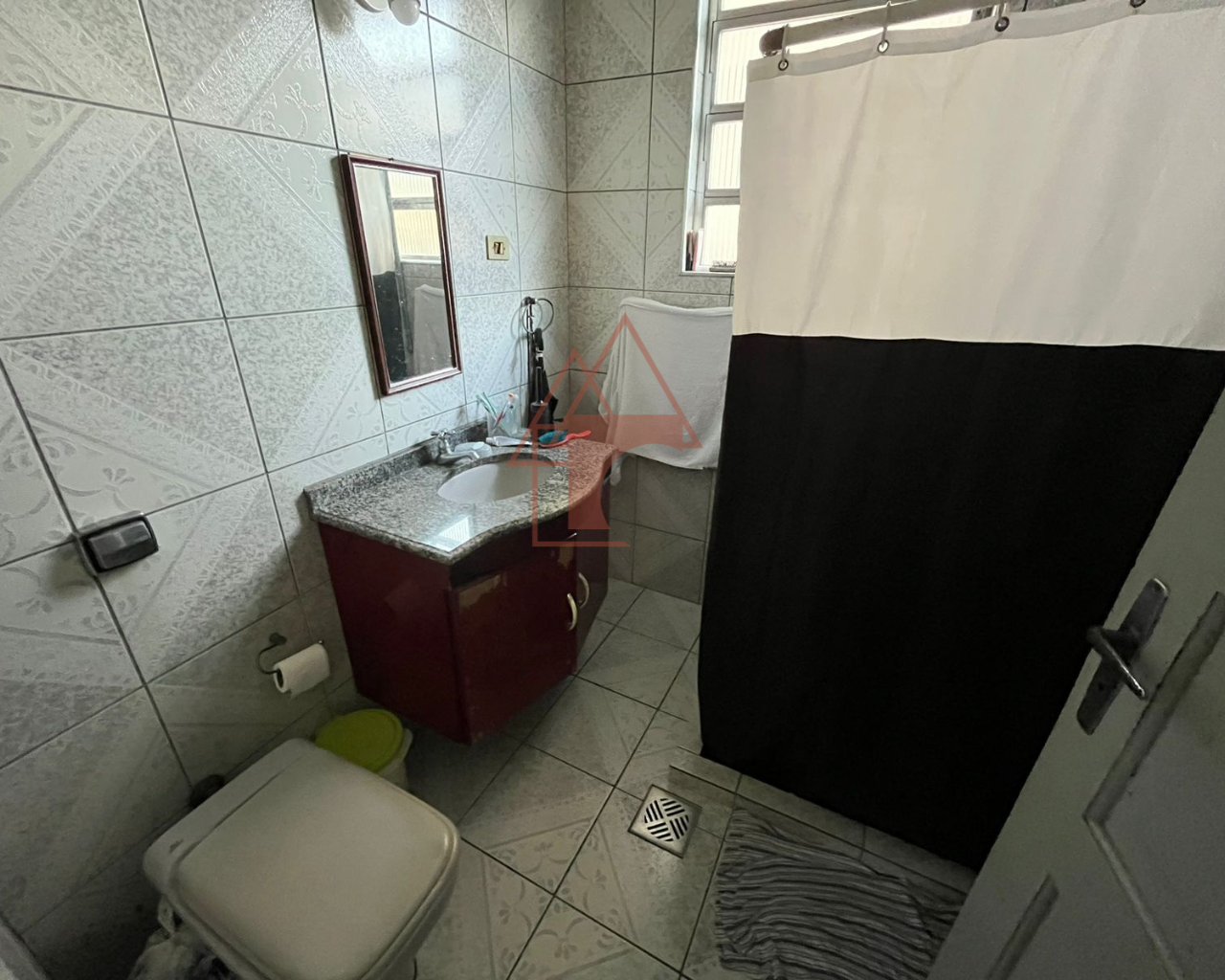 Imagem Casa com 2 Quartos à Venda, 313 m²em Jardim Casqueiro - Cubatão Imagem Casa com 2 Quartos à Venda, 313 m²em Jardim Casqueiro - Cubatão