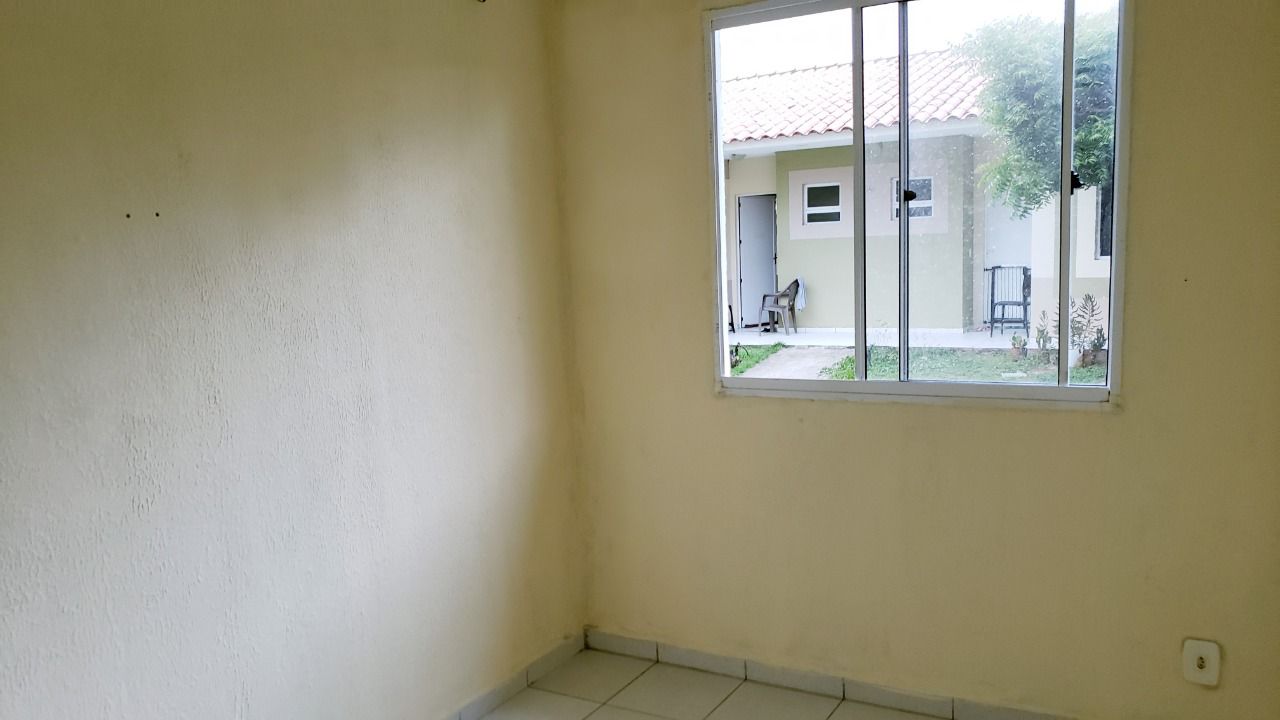Imagem Casa de Condomínio com 2 Quartos à Venda, 43 m²em Senador Carlos Jereissati - Pacatuba