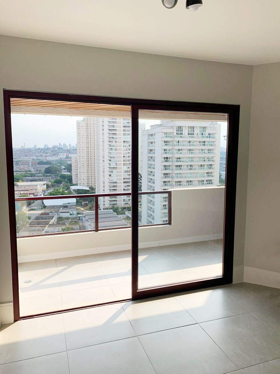 Imagem Apartamento com 3 Quartos à Venda, 94 m² em Vila Hamburguesa - São Paulo