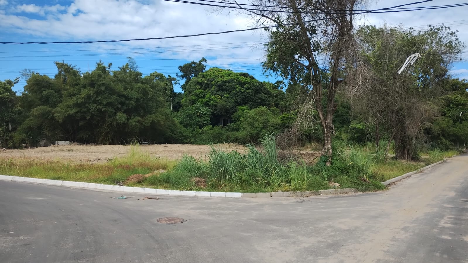 Terreno à Venda, 304 m²em Condado de Maricá - Maricá