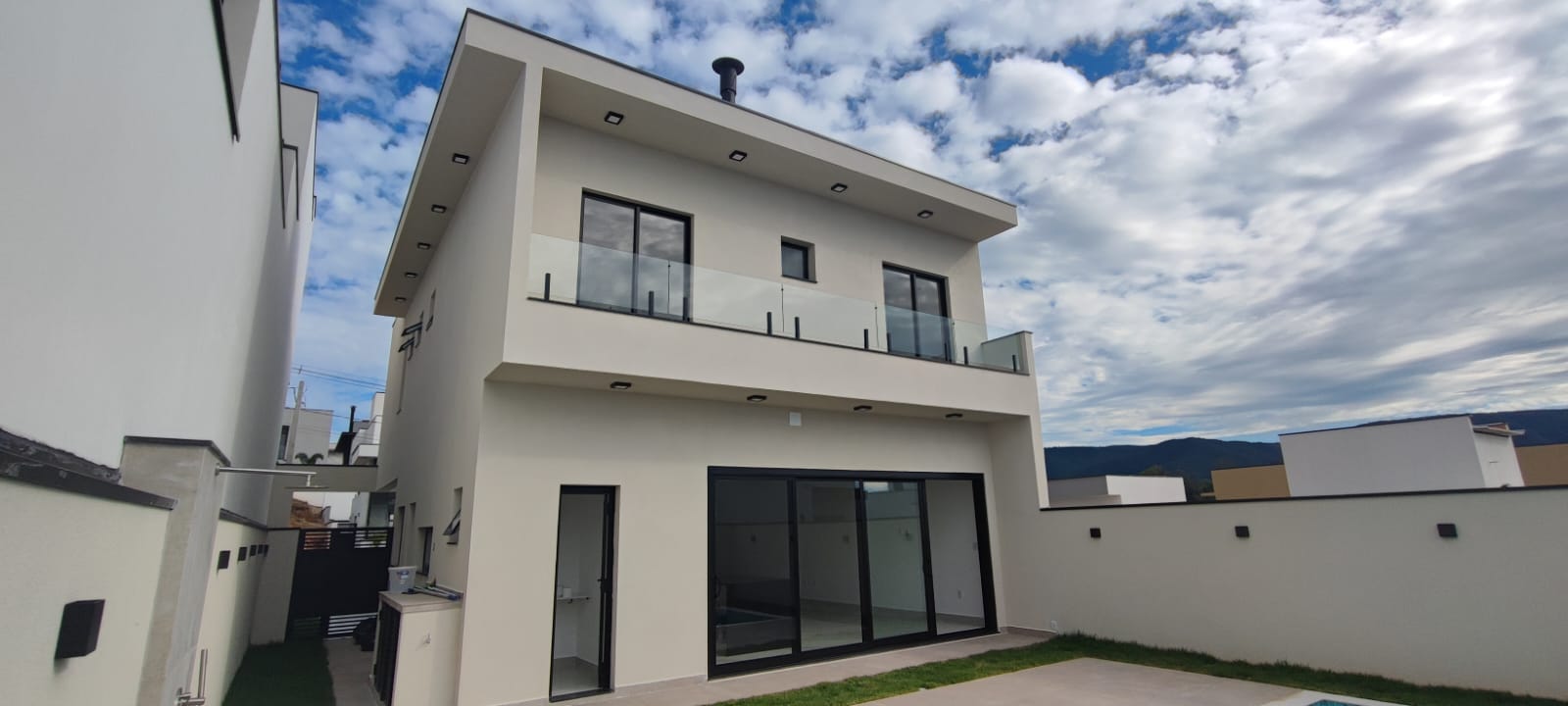 Imagem Casa de Condomínio com 3 Quartos à Venda, 223 m²em Jardim Ermida I - Jundiaí Imagem Casa de Condomínio com 3 Quartos à Venda, 223 m²em Jardim Ermida I - Jundiaí