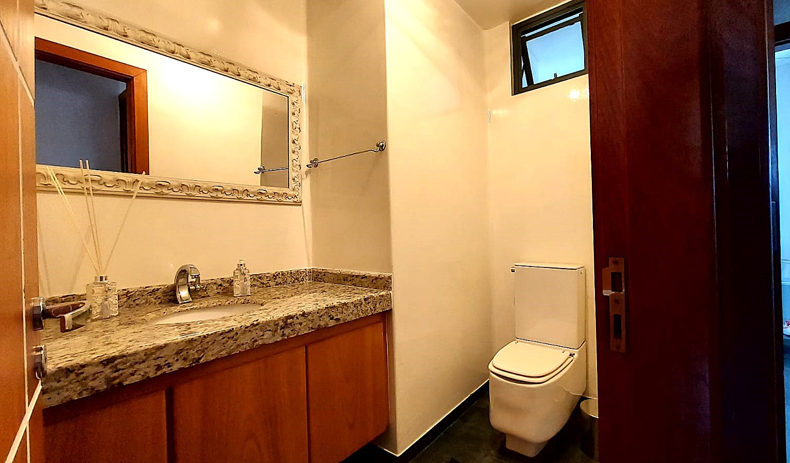 Imagem Apartamento com 5 Quartos à Venda, 198 m²em Centro - Santo André