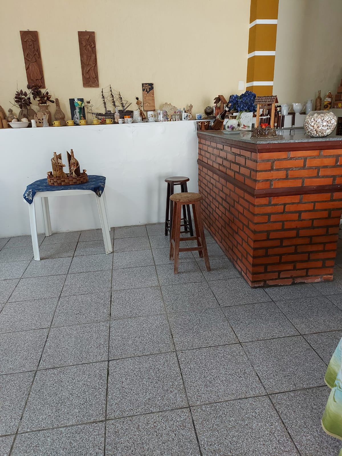 Imagem Casa com 4 Quartos à Venda, 330 m²em Coqueiros - Florianópolis