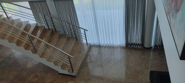 Imagem Sobrado com 5 Quartos à Venda, 999 m² em De Lourdes - Fortaleza