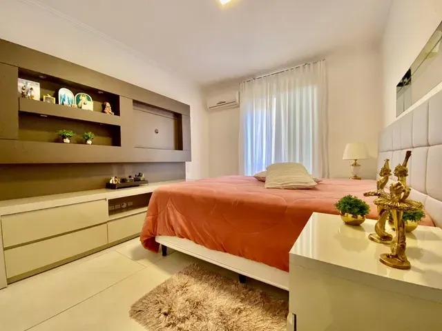 Imagem Casa com 3 Quartos à Venda, 158 m²em Comerciário - Criciúma