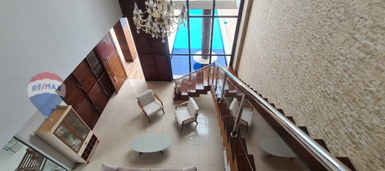 Imagem Casa com 4 Quartos à Venda, 350 m² em Portal do Sol - João Pessoa Imagem Casa com 4 Quartos à Venda, 350 m² em Portal do Sol - João Pessoa