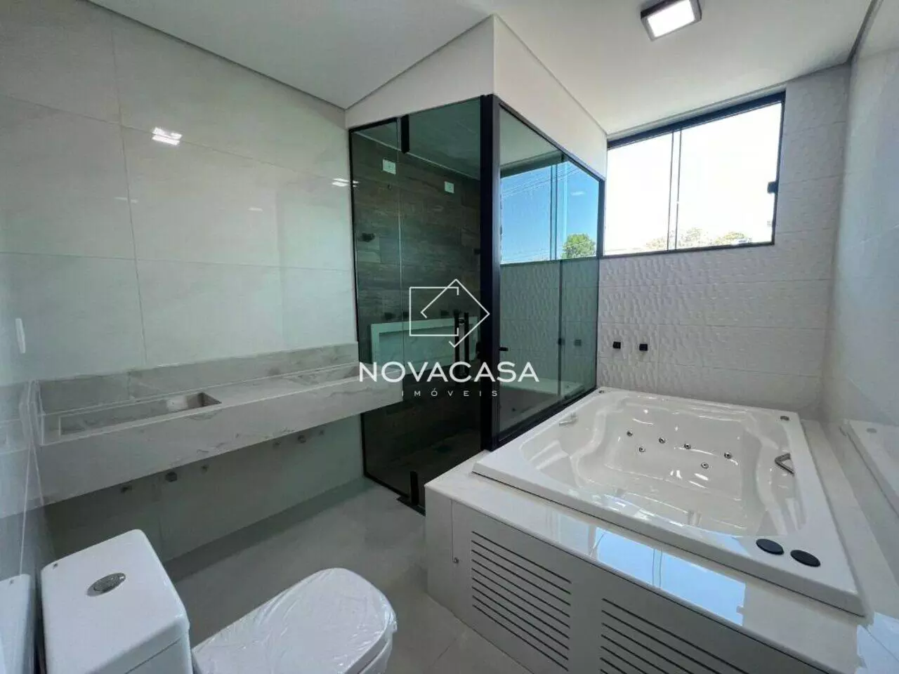 Imagem Casa com 4 Quartos à Venda, 150 m² em Planalto - Belo Horizonte Imagem Casa com 4 Quartos à Venda, 150 m² em Planalto - Belo Horizonte