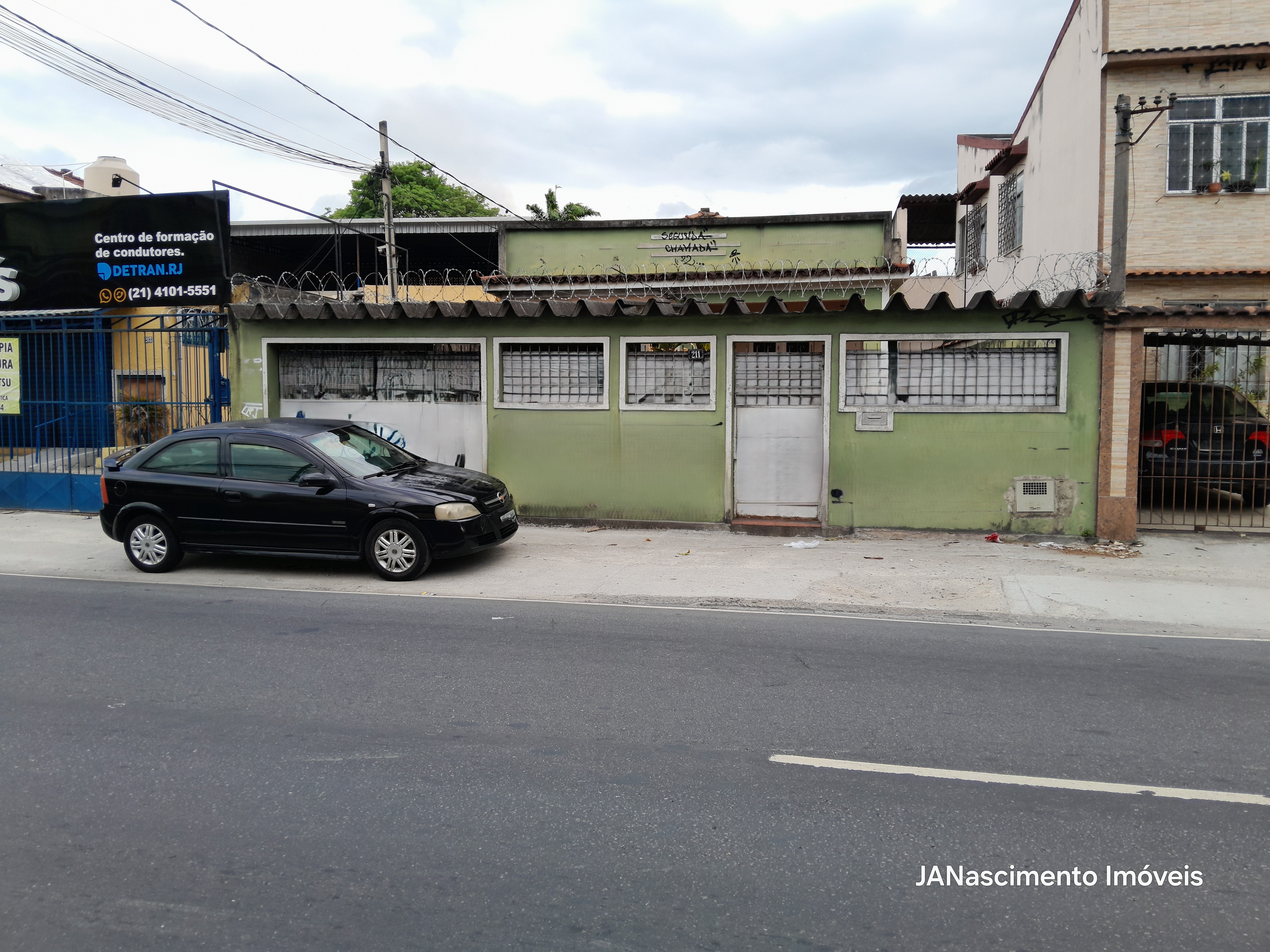 Casa com 4 Quartos à Venda, 184 m² em Realengo - Rio de Janeiro