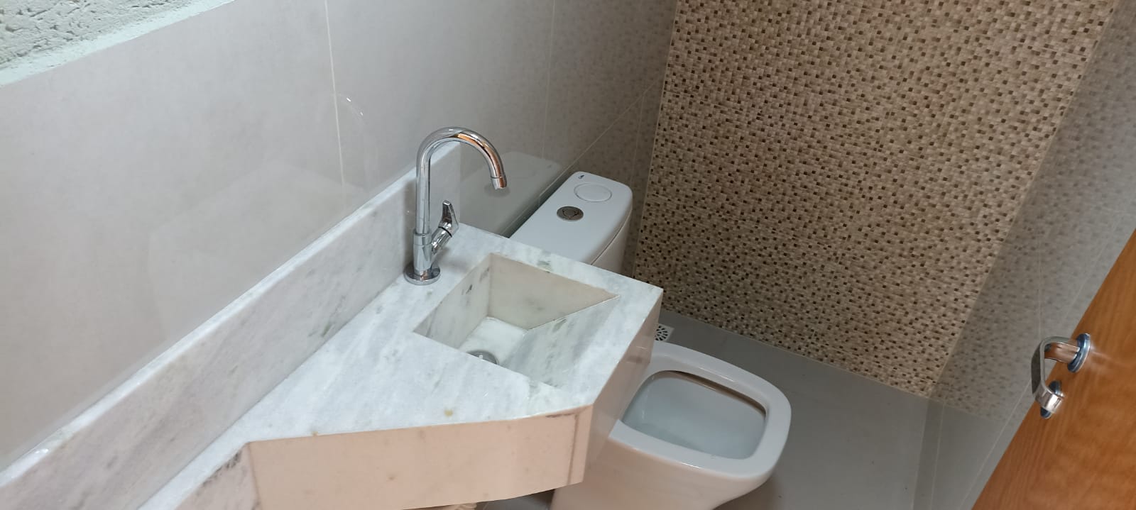 Imagem Casa com 3 Quartos à Venda, 145 m²em Setor Faiçalville - Goiânia