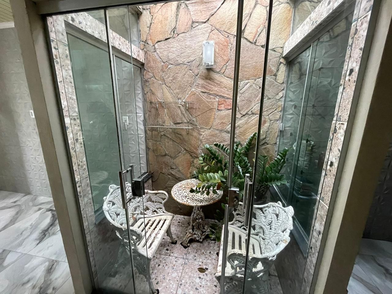 Imagem Casa com 3 Quartos à Venda, 190 m²em Cidade Nova - Ananindeua Imagem Casa com 3 Quartos à Venda, 190 m²em Cidade Nova - Ananindeua