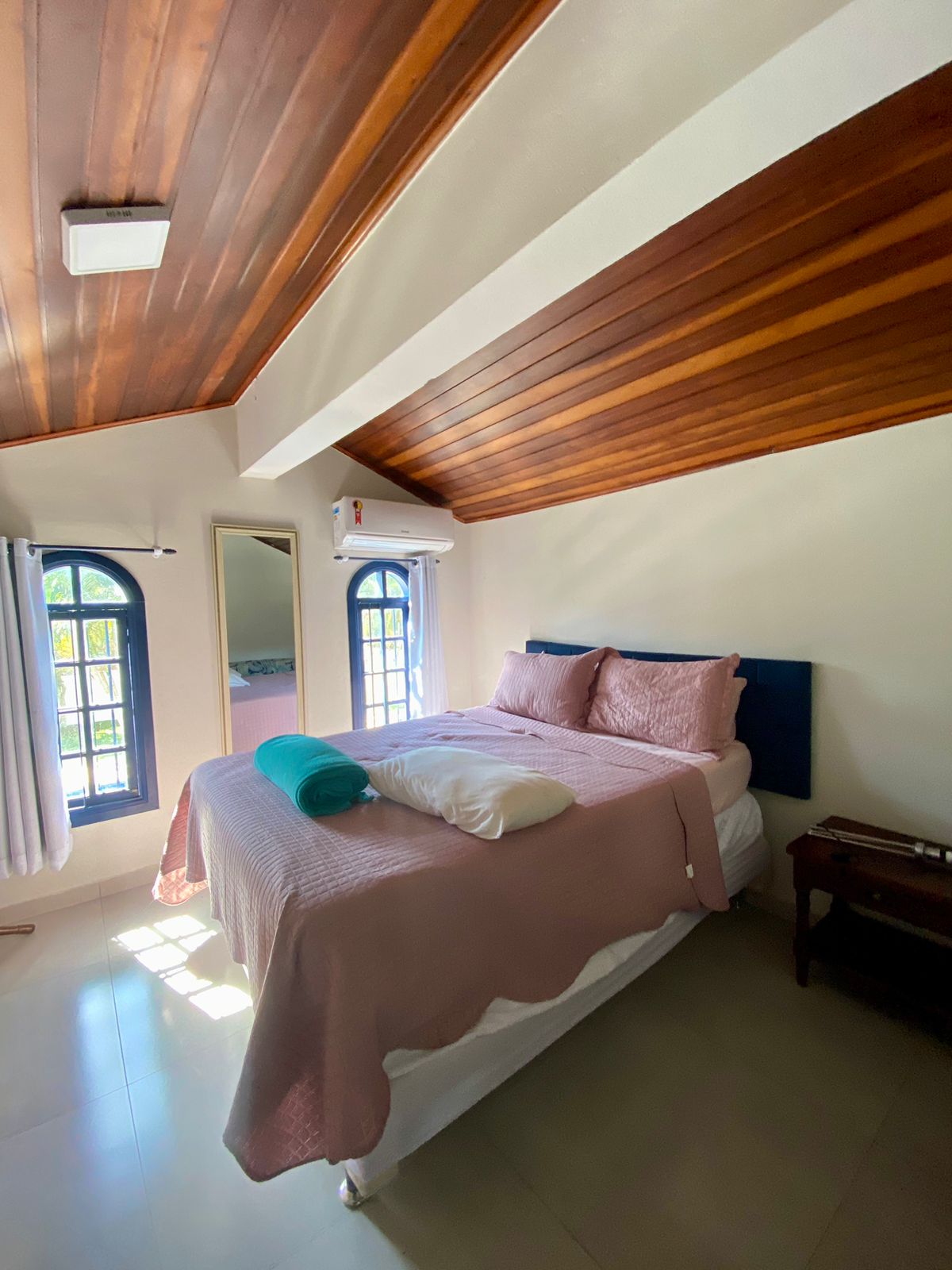 Imagem Casa de Condomínio com 4 Quartos à Venda, 160 m²em Massaguaçu - Caraguatatuba Imagem Casa de Condomínio com 4 Quartos à Venda, 160 m²em Massaguaçu - Caraguatatuba