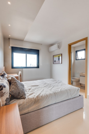 Imagem Apartamento com 3 Quartos à Venda, 182 m² em Setor Marista - Goiânia Imagem Apartamento com 3 Quartos à Venda, 182 m² em Setor Marista - Goiânia