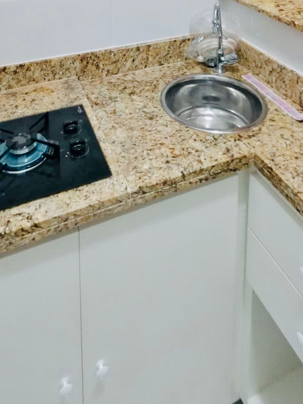 Imagem Kitnet com 1 Quarto à Venda, 15 m²em Alto - Teresópolis Imagem Kitnet com 1 Quarto à Venda, 15 m²em Alto - Teresópolis