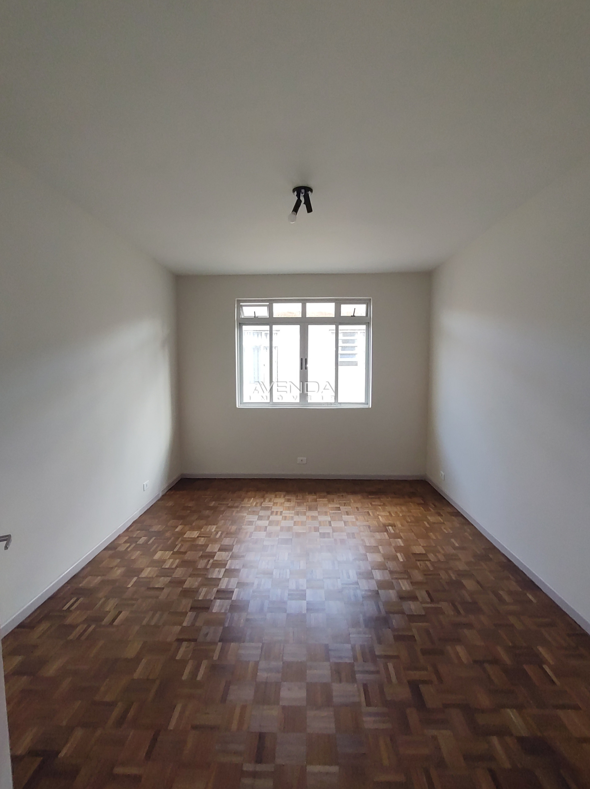 Imagem Apartamento com 3 Quartos à Venda ou Locação, 105 m²em Água Verde - Curitiba