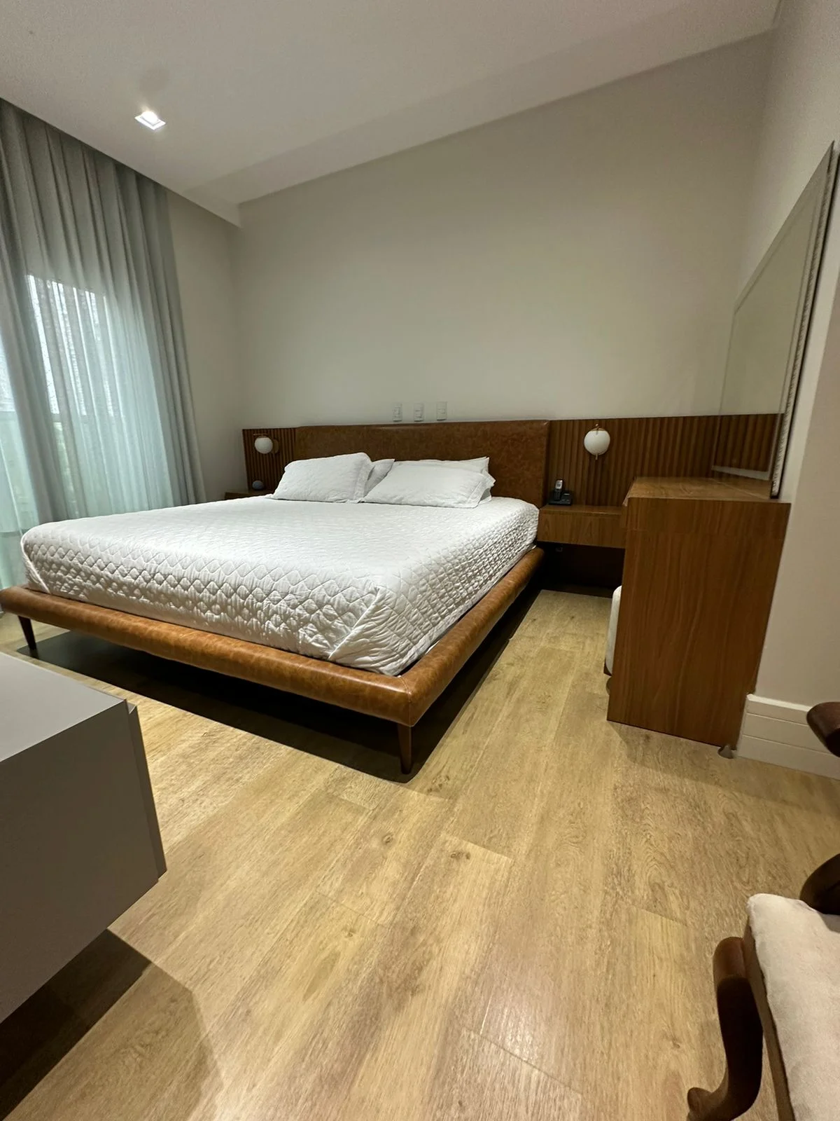 Imagem Apartamento com 4 Quartos à Venda, 161 m²em Centro - Balneário Camboriú Imagem Apartamento com 4 Quartos à Venda, 161 m²em Centro - Balneário Camboriú